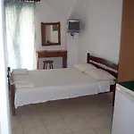 Lägenhetshotell Petros Poros (Kefalonia)