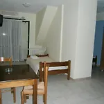 Petros Lägenhetshotell 3*