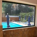 Lägenhetshotell Petros Poros (Kefalonia)