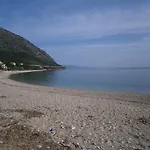 Petros Lägenhetshotell Poros (Kefalonia)