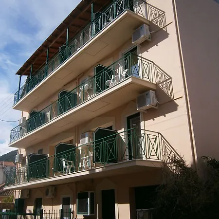 Lejlighedshotel Petros Poros (Kefalonia)