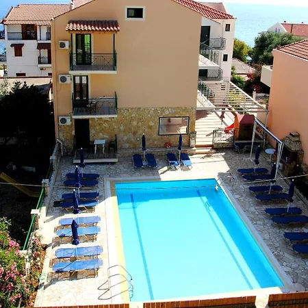 Lejlighedshotel Petros 3*