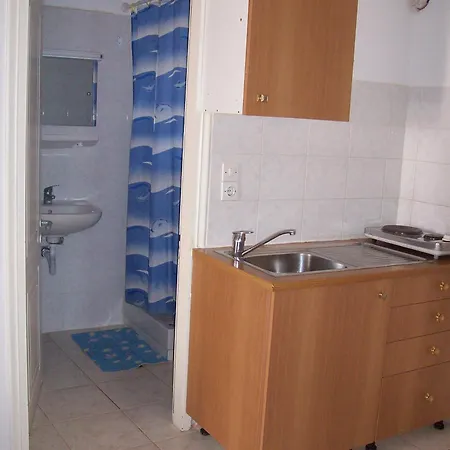 Petros Lejlighedshotel 3*