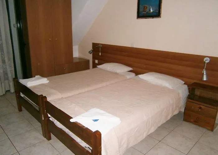 Petros Aparthotel Poros (Kefalonia)