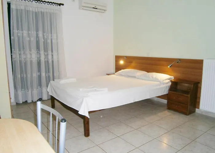 Petros Aparthotel Poros (Kefalonia)