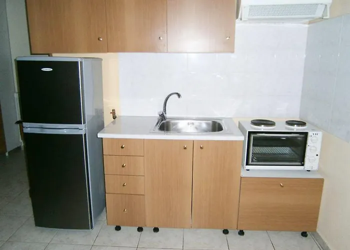 Petros Aparthotel