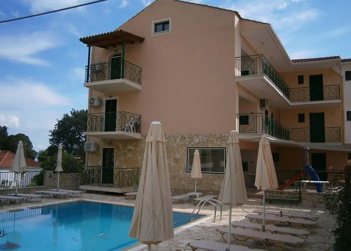 Petros Aparthotel Poros (Kefalonia)
