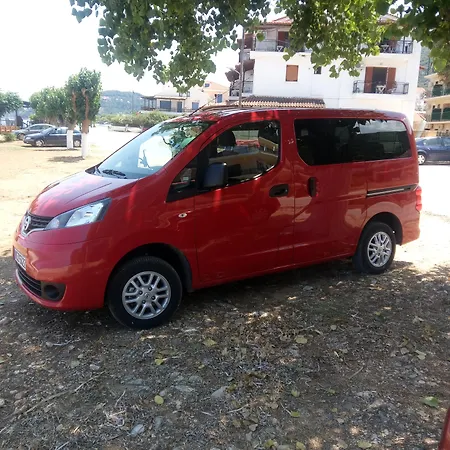 아파트호텔 Petros 3*