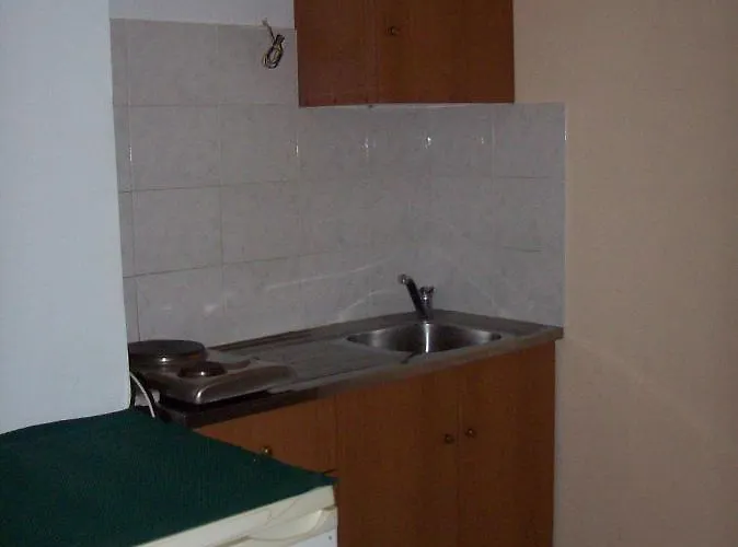 Petros 3* Pórosz