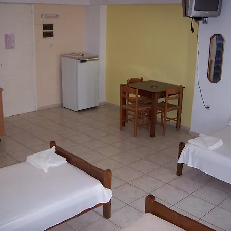 Petros Апарт-отель Порос