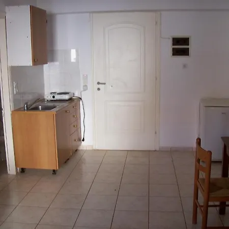 Petros 3* Порос